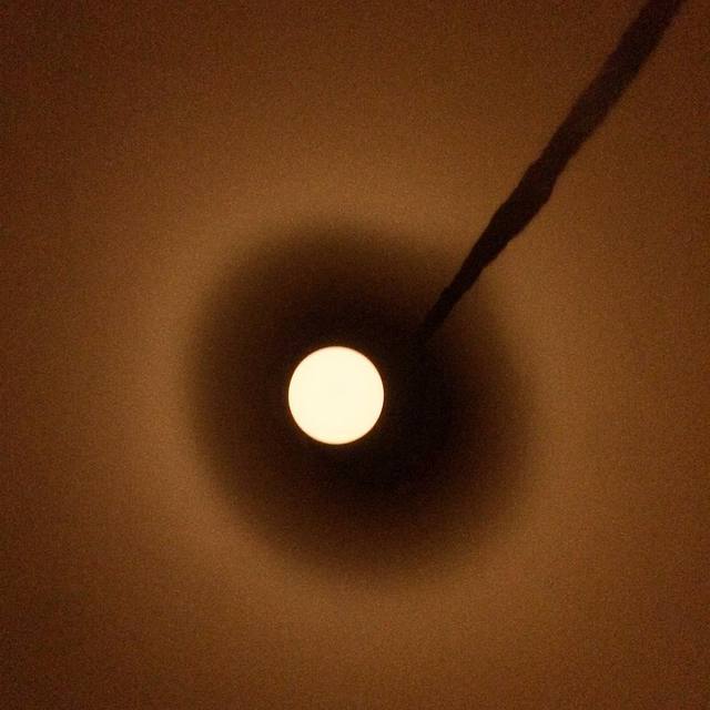 Tunnel of light
#lamp #lampshade #led #warm #365